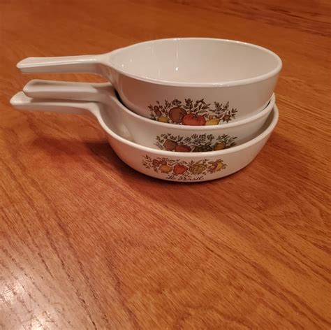 Kitchen | Vintage Corning Ware 3 Piece Dish Set | Poshmark