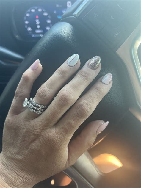 Michelle Boss 😍🌈 on Twitter: "Nails ready for Miami 🤪 https://t.co