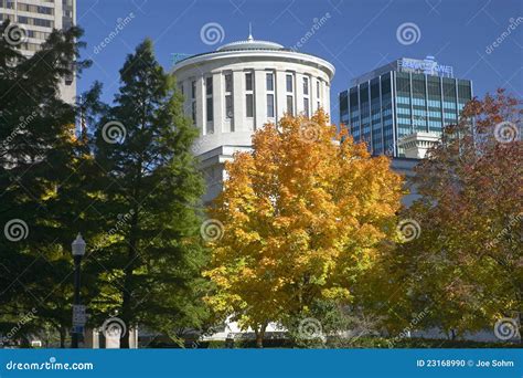 State Capitol of Ohio editorial image. Image of patriotic - 23168990