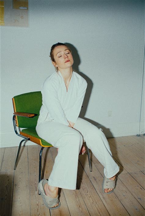 Biografaktuelle Kristine Kujath Thorp fik grineflip midt i dyster