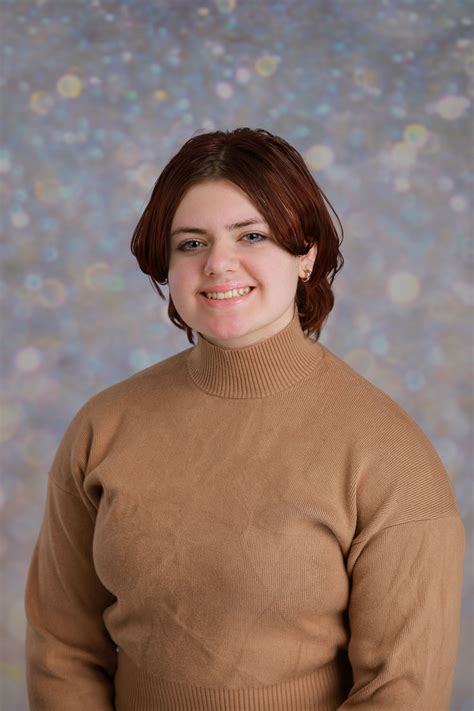 HAILEY KING - airdrielife magazine