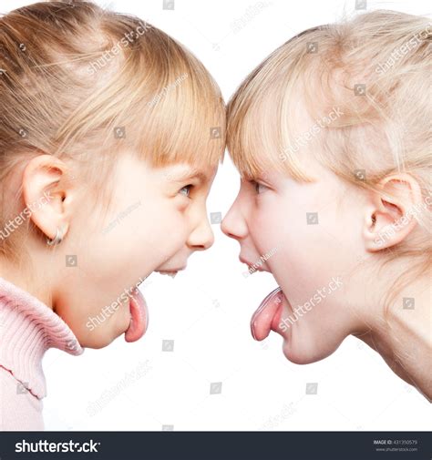 Top 24+ Pictures why do millennials stick their tongue out in photos