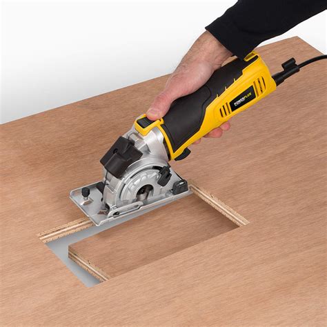 How To Cut Laminate Flooring With A Circular Saw – Flooring Tips