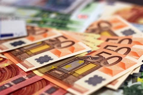 Les 3 crédits pour vos besoins d'argent » JVUC