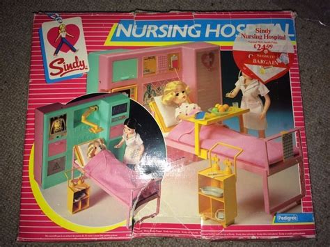 Sindy hospital flips from patient room to operating room | Dolls ...