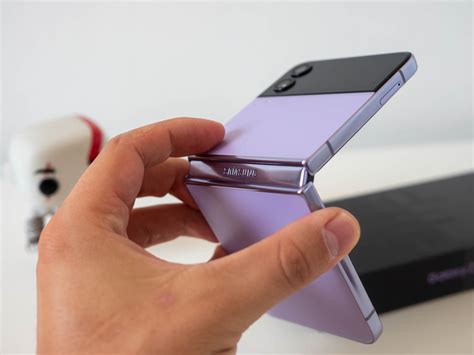 РЕВЮ: Samsung Galaxy Z Flip4 е малка стъпка в правилната посока ...