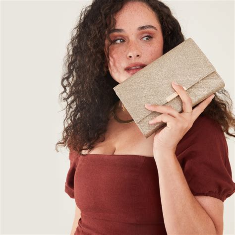 green clutch bags 5
