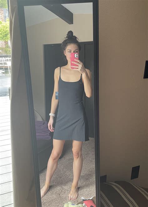 Braless Sunday: Espana : smallbooblove