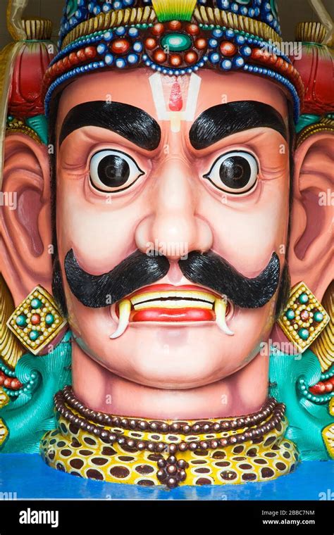 Sri Aravan Statue at Sri Mariamman Hindu Temple, Chinatown, Singapore ...