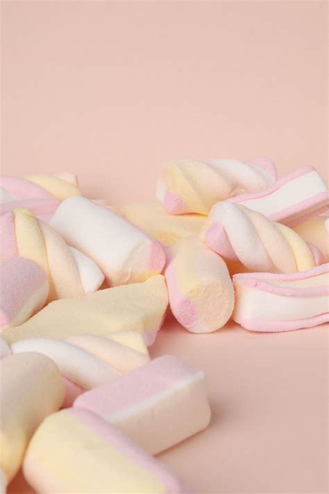 Marshmallows Aesthetic Wallpapers · 170+ Images 🍡🔥🍢🤤