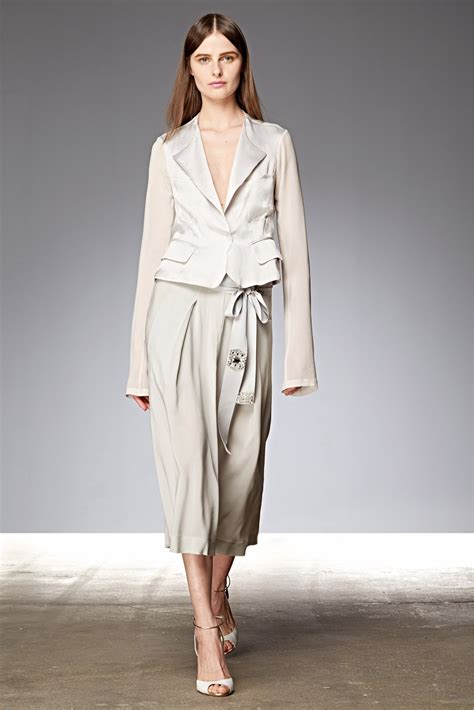 Donna Karan Resort 2015 Collection Photos - Vogue