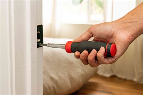 How to Fix a Door That Sticks