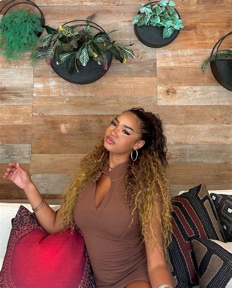 Jayde 👸🏽🇨🇦 | back like I nvr left 🎀 | Instagram