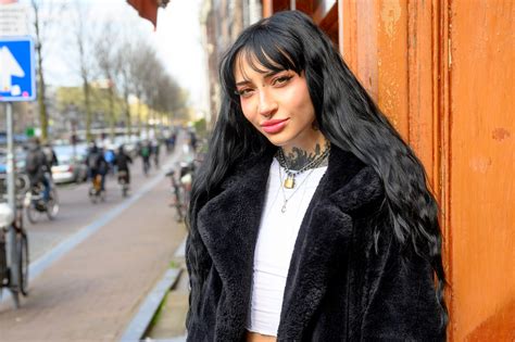 Christina Curry treedt in de voetsporen van haar moeder Patricia en