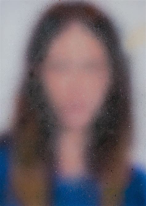 Surreal Blurred Portraits Between Painting and Photography | Blur ...