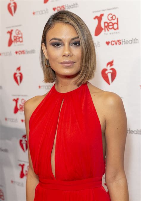 NATHALIE KELLEY at Heart Truth Go Red for Women Red Dress Collection