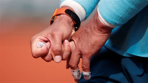 does paper cut hurt 7