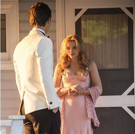 Ansel Elgort Carrie