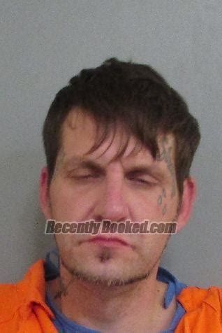 Recent Booking / Mugshot for Matthew P Simon in Ascension Parish, Louisiana