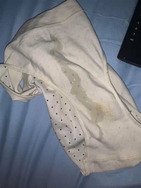Cumming in moms polka dot panties | Scrolller