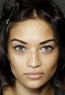 Shanina Shaik diet, ethnicity, height, model