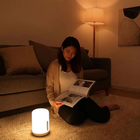 Candeeiro Xiaomi Mi Bedside Lamp 2 RGB Branco (MUE4093GL)