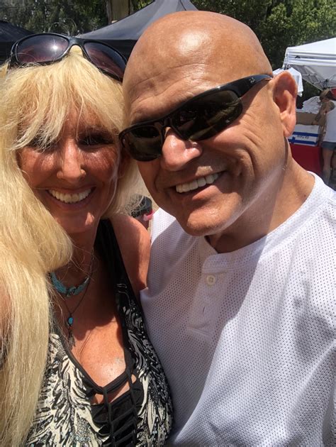 TW Pornstars - 1 pic. Tia Gunn. Twitter. Hanging with friends at berdoo