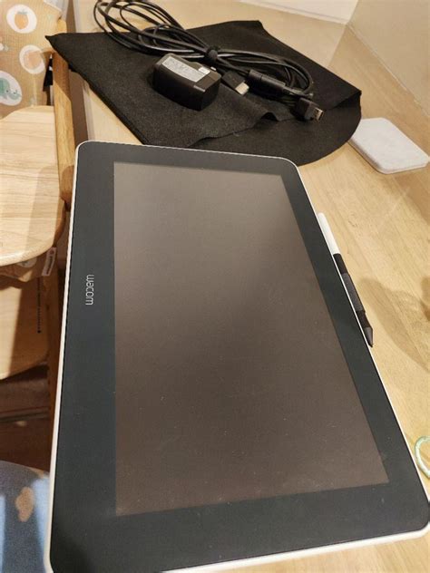 【送料無料/新品】 WACOM One ペンタブ DTC-133 asakusa.sub.jp