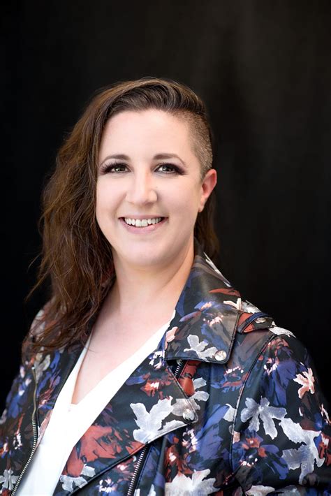 Introducing Janessa Cardillo - Felix And Fingers Dueling Pianos