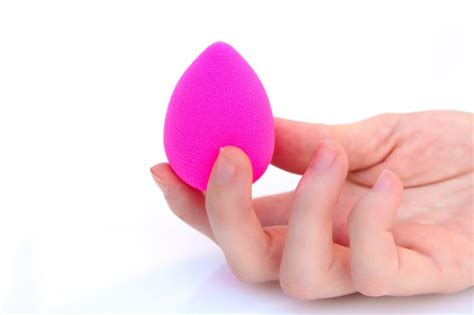 Beautyblender - "Jaje" sunđer za make up | Lepotica.rs