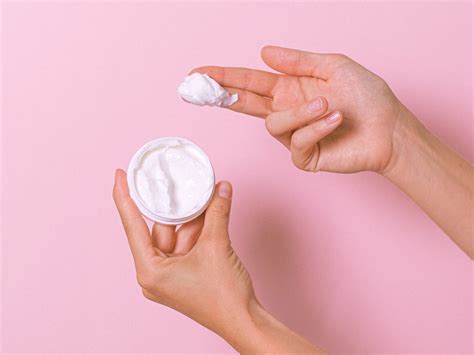 Beauty Ingredients Dictionary: Caprylyl Glycol, The 'Good Kind' Of ...