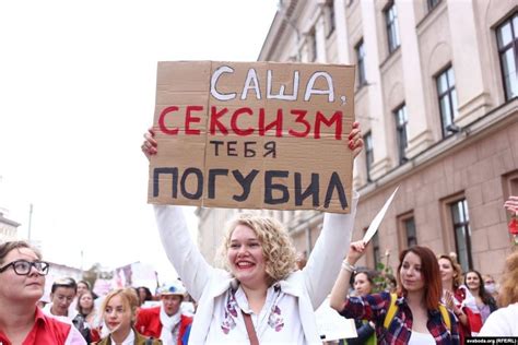 Грандиозный парад Женских миротворческих сил в столице Беларуси в ...