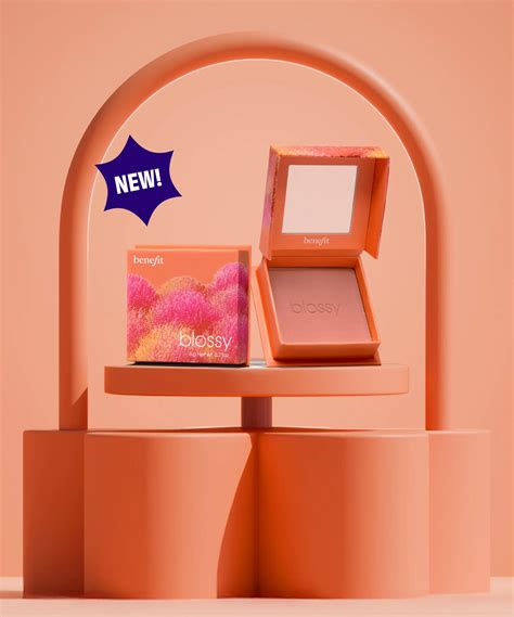 Makeup, Pore Care, & Beauty Services | Benefit Cosmetics