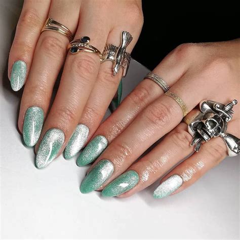 The Best Velvet Nail Ideas to Show Your Manicurist