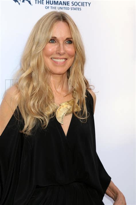 LOS ANGELES APR 22, Alana Stewart at the 2017 The Humane Society Gala