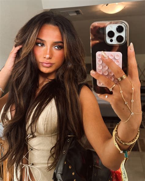 Estelle Lebourgeois (@estellelebourgeois_) • Instagram photos and videos