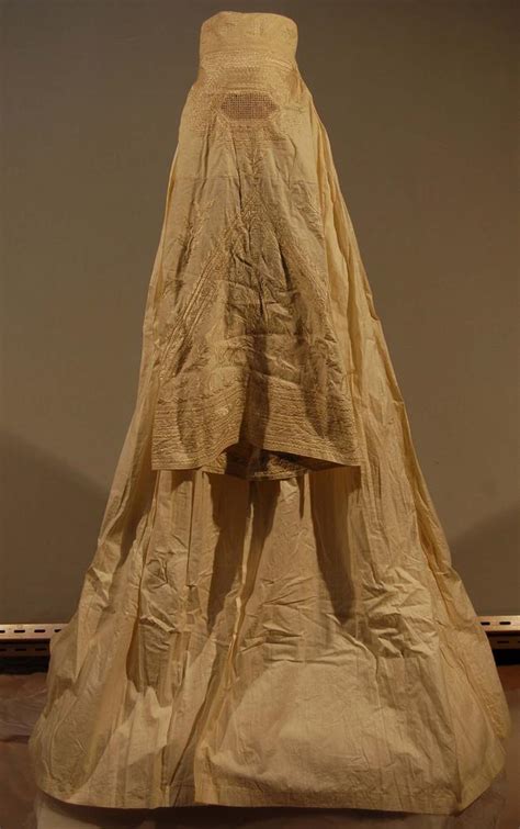 burqa | Fashion History Timeline