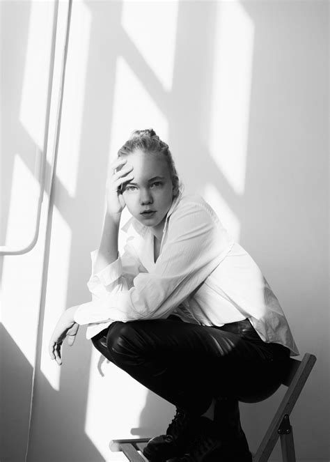Polina | FL MODELS MANAGEMENT AND SCOUTING