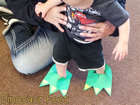 dinosaur feet cut
