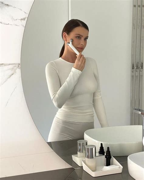 SEREBRO : Elena Temnikova - See Her Boobs Better After Darkening (Click ...