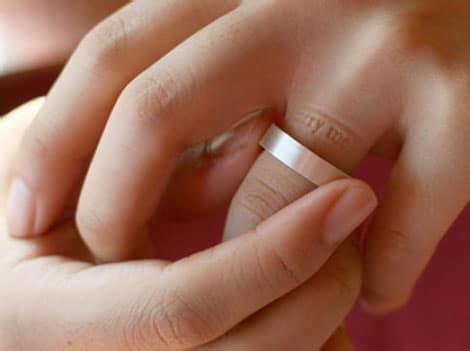 Geek Girl Jewelry - The Ring with a Hidden Message | Bit Rebels