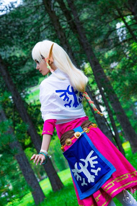 Zelda by The lukling bee : r/cosplaygirls