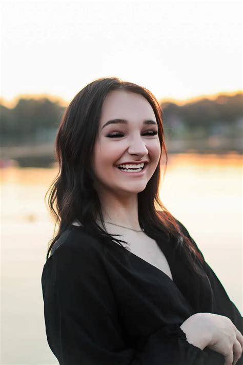 The Unexpected Truth About Olivia Mae's OnlyFans - Truth or Fiction