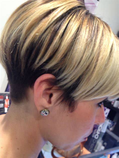 10+ Formidable Short Wedge Haircuts For Thick Hair