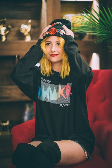 Tessa Violet Wallpapers - Top Free Tessa Violet Backgrounds