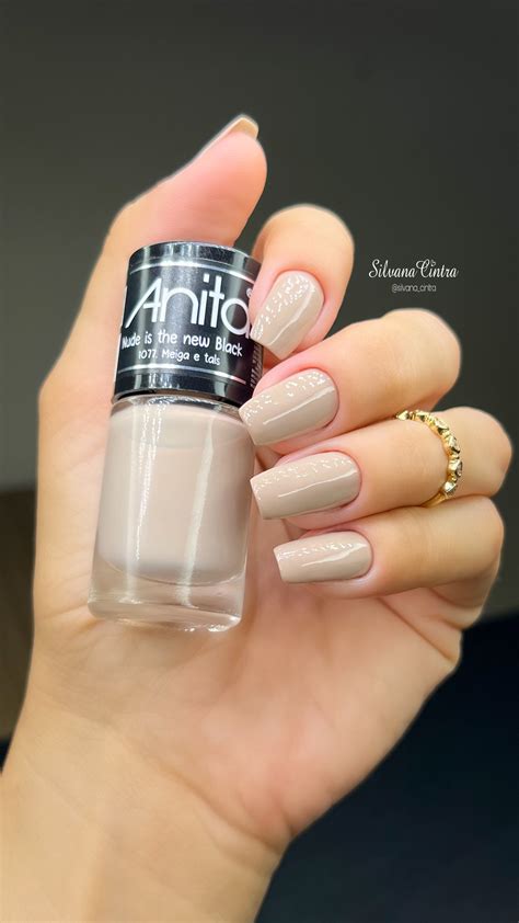 Esmalte Anita Meiga e Tals da Coleção Nude Is The New Black