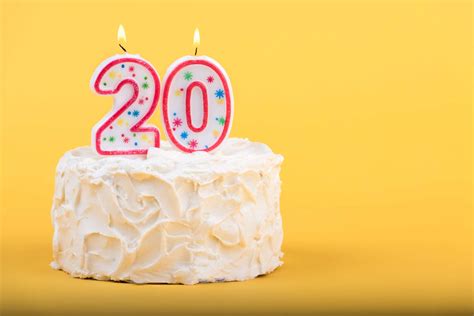 Что подарить парню на 20 лет - идеи, советы по выбору. Фото и видео