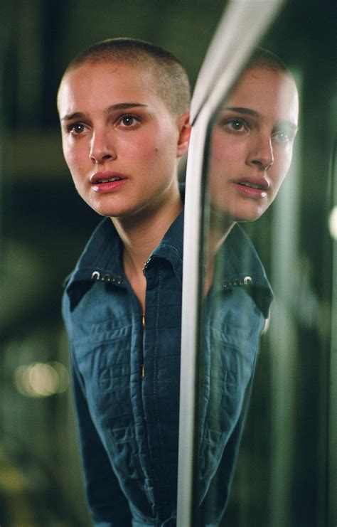 Natalie Portman in V For Vendetta | V for vendetta, Vendetta, Natalie
