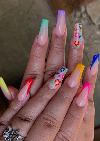 20 Celebrate Summer with Fiesta-inspired Nail Art Designs : Mix n Match ...