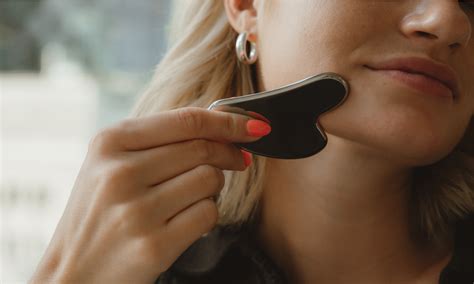 3 Ways to Relieve Jaw Tension – Boutique Skin Envie